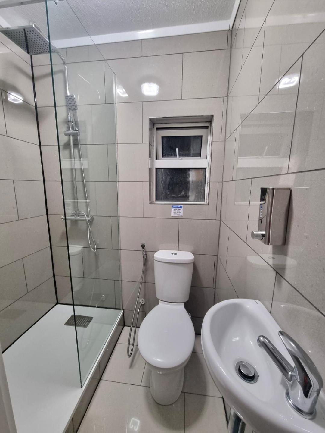 Plymouth Airbnb エクステリア 写真